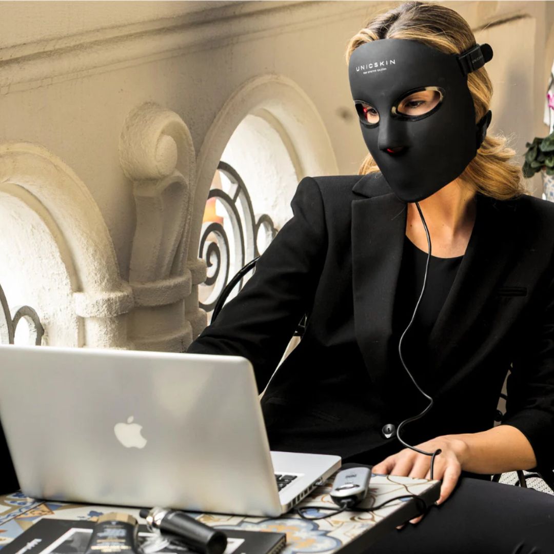 UNICLED 5.0 Centurion Korean Mask